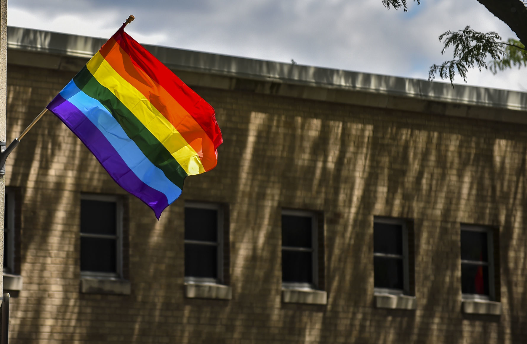 062119-qct-qca-lgbt-05.jpg